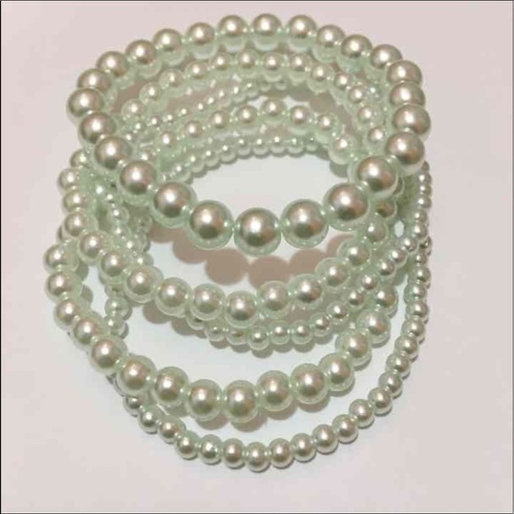 5PC Green Faux Pearl Stretch Bracelet Set